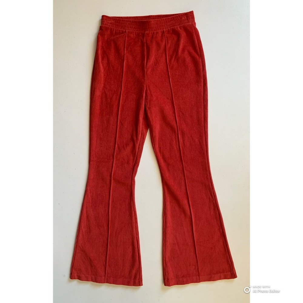 Aerie Size Small Orangish Red Groove-On Textured Velour Corduroy Flare Pants NWT